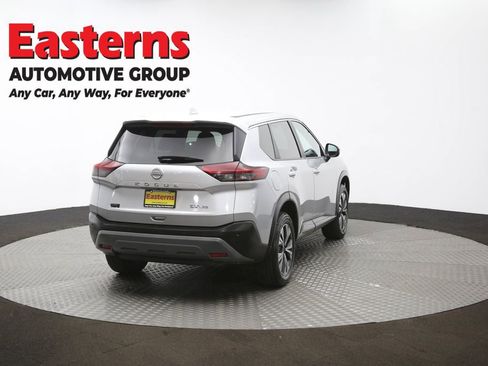 Used 2022 Nissan Rogue SV AWD/4WD image 40