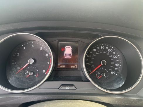 Used 2020 Volkswagen Tiguan S FWD image 14