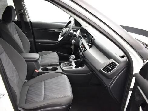 Used 2026 Kia Seltos LX AWD/4WD image 17