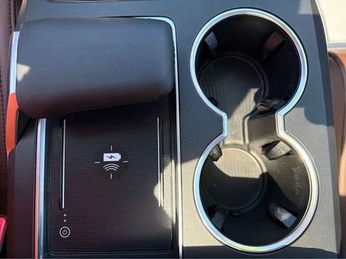 Used 2024 Acura MDX SH-AWD w/ Technology Package image 20