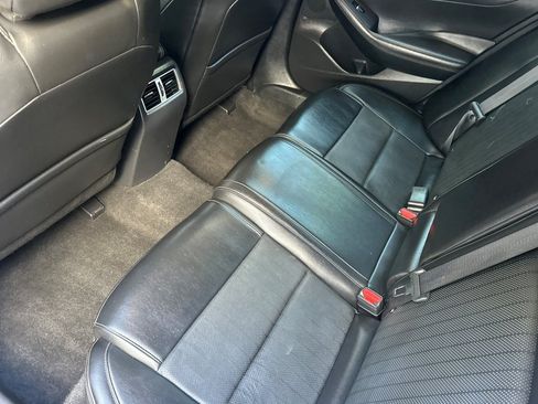 Used 2022 Nissan Maxima SV w/ Floor Mat Group FWD image 13