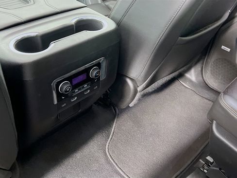 Certified 2023 Chevrolet Suburban High Country w/ LPO, Illumination Package AWD/4WD image 26