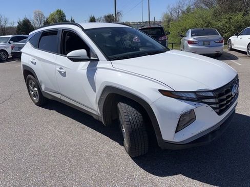 Used 2023 Hyundai Tucson SEL image 1