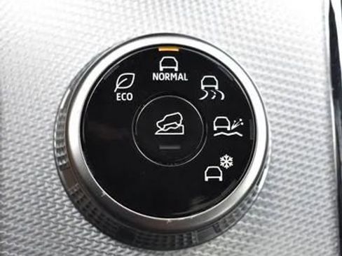 Used 2024 Mitsubishi Outlander SEL FWD image 35