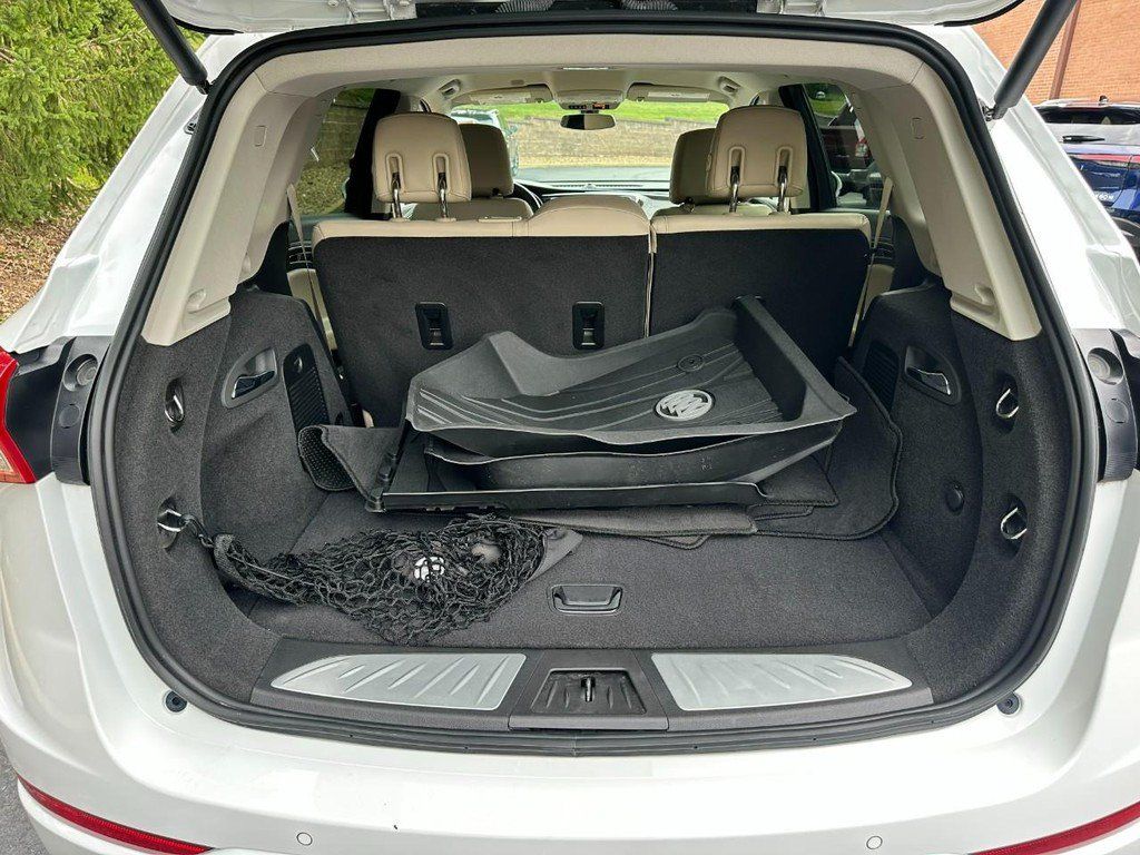 Used 2020 Buick Envision Essence FWD image 5