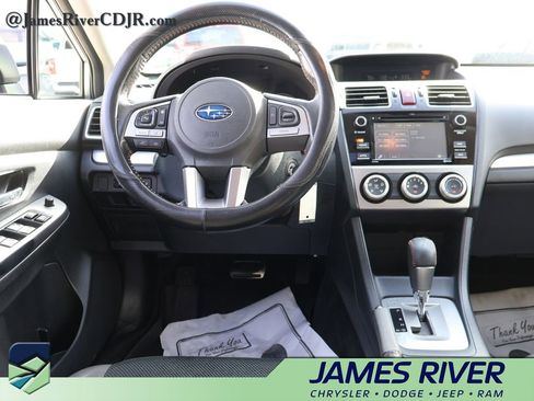 Used 2016 Subaru Crosstrek 2.0i Premium w/ Moonroof Package image 18