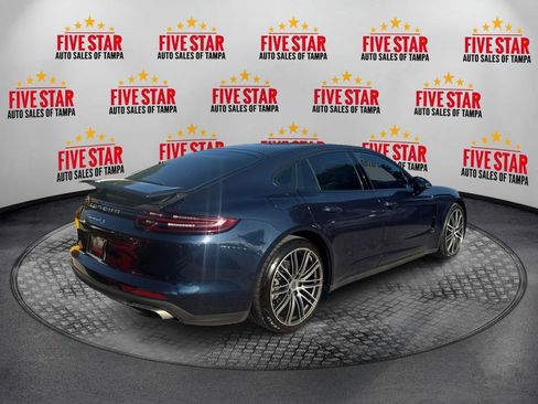Used 2018 Porsche Panamera 4 image 7