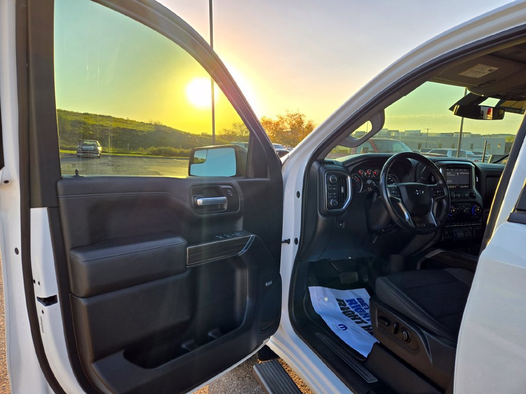 Used 2020 Chevrolet Silverado 1500 RST w/ All-Star Edition AWD/4WD image 14