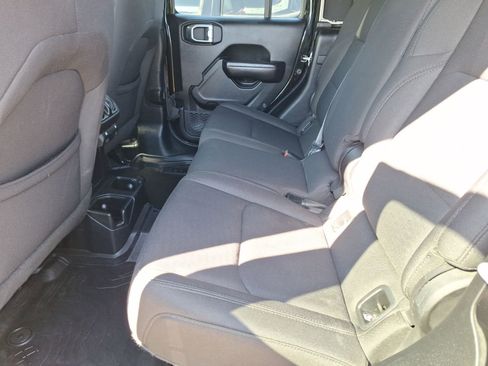 Used 2020 Jeep Gladiator Sport w/ Quick Order Package 24S image 32