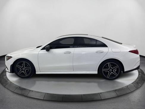 Used 2023 Mercedes-Benz CLA 250 4MATIC image 9