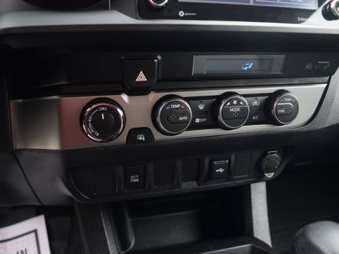 Used 2023 Toyota Tacoma SR AWD/4WD image 11