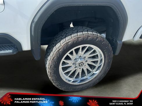 Used 2022 GMC Sierra 2500 Denali w/ Denali Ultimate Package AWD/4WD image 31