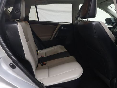 Used 2017 Toyota RAV4 Limited FWD image 12