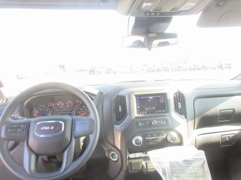 New 2026 GMC Sierra 1500 Pro w/ Pro Value Package image 14