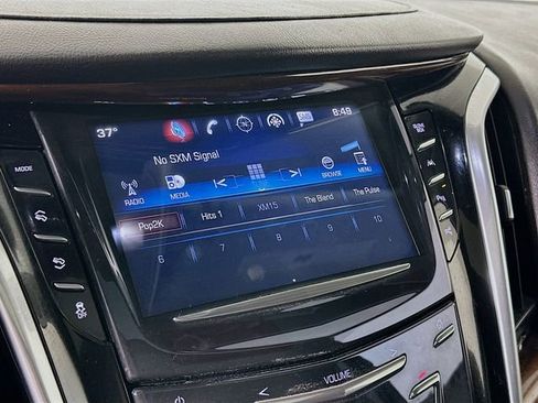 Used 2020 Cadillac Escalade ESV Luxury w/ Escalade Sport Edition image 15