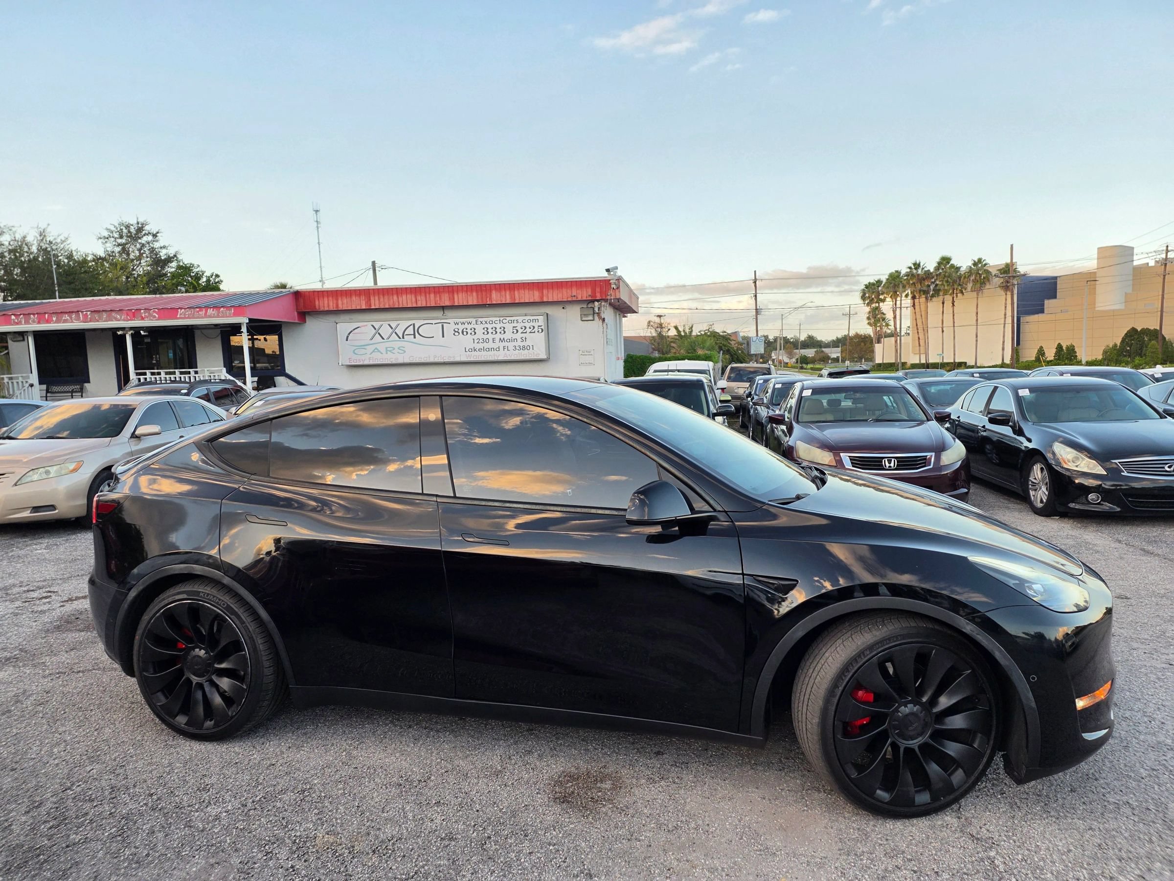 Used 2022 Tesla Model Y Performance AWD/4WD image 8