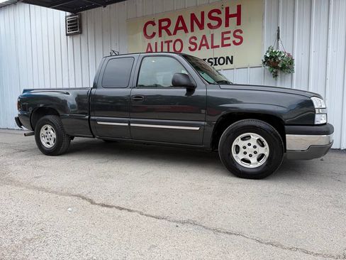 Used 2004 Chevrolet Silverado 1500 LS w/ Light Duty Power Package RWD image 2