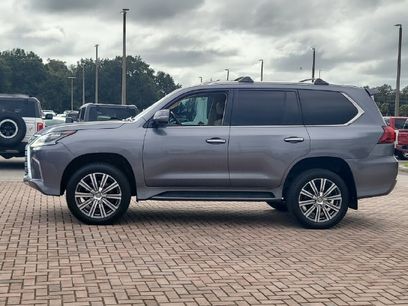 Used 2016 Lexus LX 570 4WD w/ Luxury Package