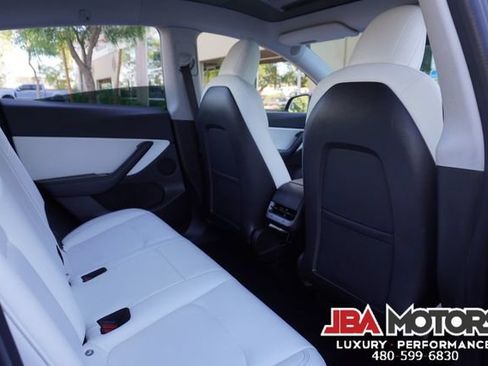 Used 2021 Tesla Model Y Long Range AWD/4WD image 73