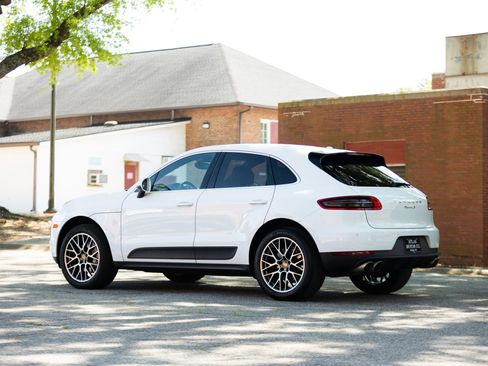 Used 2018 Porsche Macan S AWD/4WD image 10
