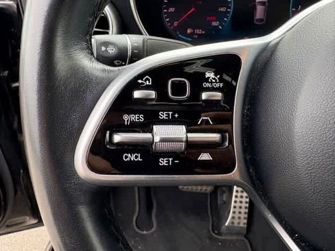 Used 2022 Mercedes-Benz GLC 300 4MATIC Coupe image 12