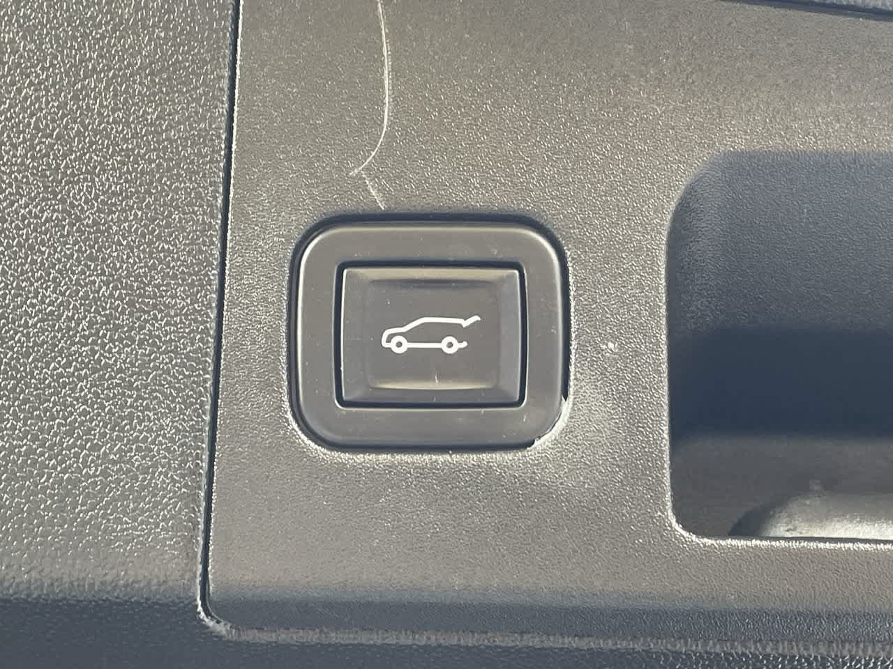 Used 2024 Cadillac XT5 Premium Luxury AWD/4WD image 18
