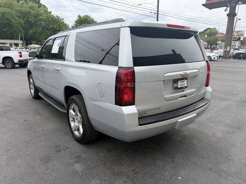 Used 2015 Chevrolet Suburban LT AWD/4WD image 2
