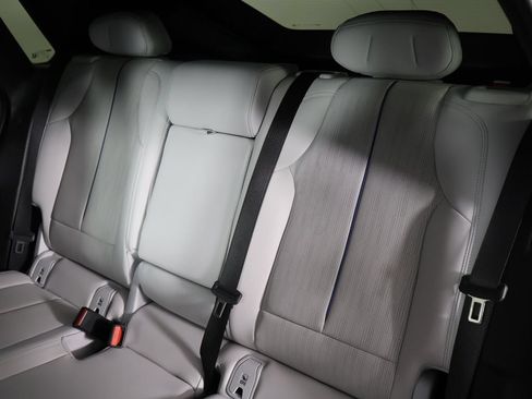 Used 2025 Cadillac Lyriq Luxury RWD image 36