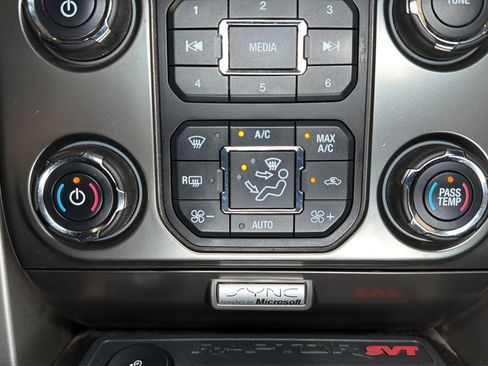 Used 2013 Ford F150 Raptor w/ Luxury Equipment Group AWD/4WD image 27