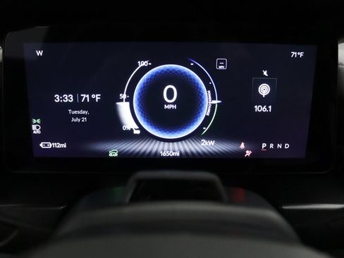 Used 2024 Acura ZDX Type S AWD/4WD image 3