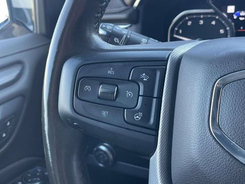 Used 2021 GMC Yukon XL Denali w/ Denali Premium Package AWD/4WD image 25