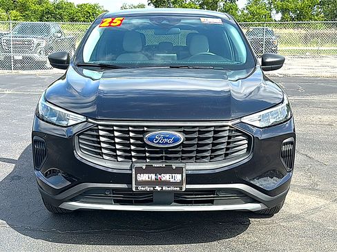 Used 2025 Ford Escape Active AWD/4WD image 11