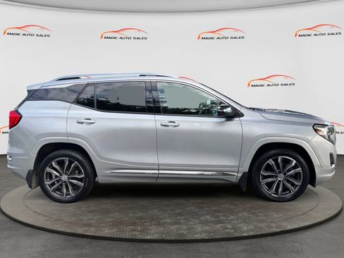 Used 2018 GMC Terrain Denali w/ Advanced Safety Package AWD/4WD image 6