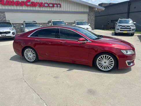 Used 2017 Lincoln MKZ Reserve w/ Climate Package AWD/4WD image 2