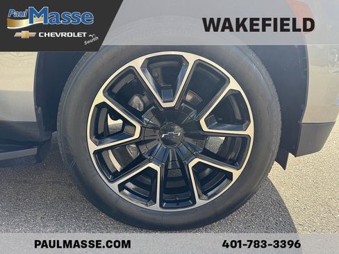 Used 2023 Chevrolet Tahoe RST w/ Luxury Package AWD/4WD image 19