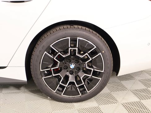 New 2026 BMW i4 xDrive40i w/ M Sport Package AWD/4WD image 19