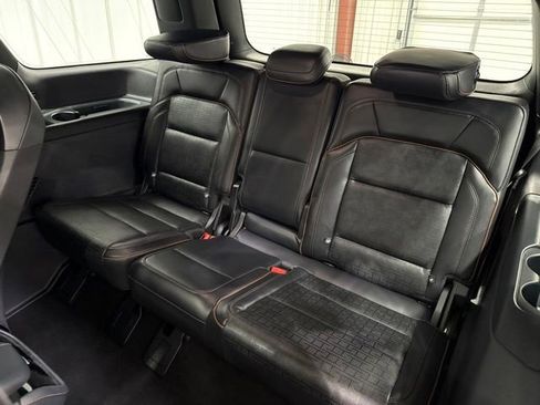Used 2025 Lincoln Navigator Black Label AWD/4WD image 18