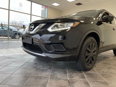 Used 2016 Nissan Rogue S image 14
