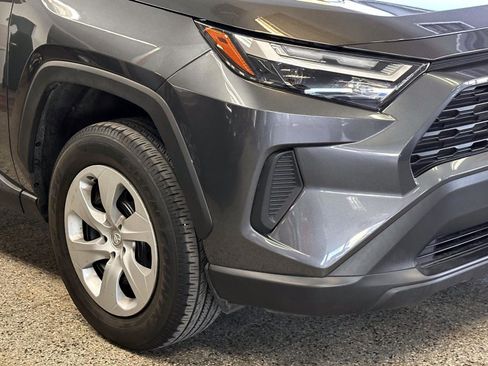 Used 2023 Toyota RAV4 LE AWD/4WD image 5