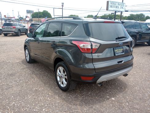 Used 2018 Ford Escape SEL FWD image 5