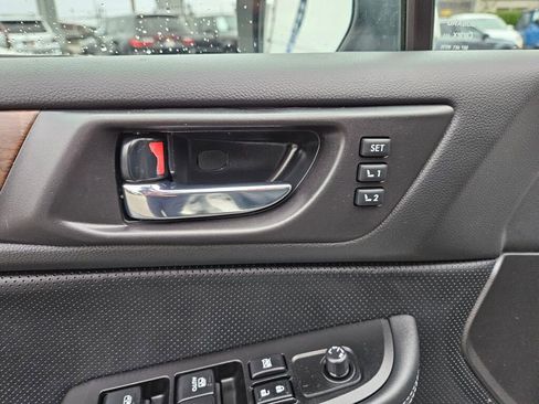 Used 2016 Subaru Outback 2.5i Limited image 24