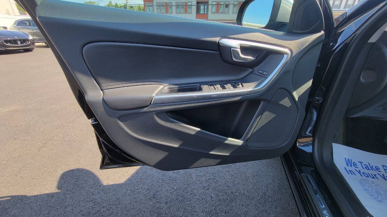 Used 2013 Volvo S60 T6 AWD/4WD image 12