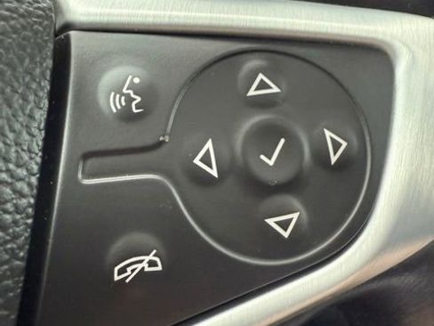 Used 2022 GMC Terrain SLT w/ Infotainment Package II image 41