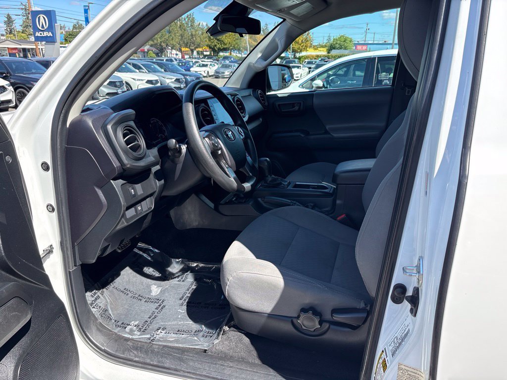 Used 2022 Toyota Tacoma SR RWD image 13