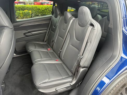 Used 2022 Tesla Model X image 14
