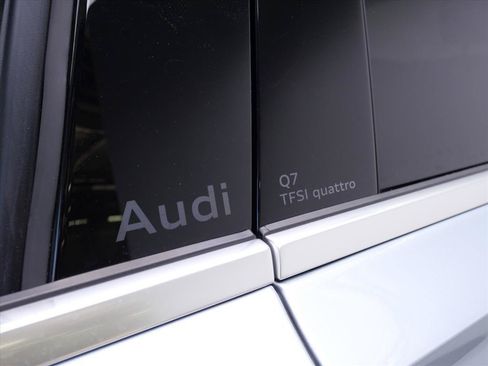 Used 2025 Audi Q7 2.0T Premium Plus AWD/4WD image 9