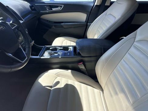 Used 2020 Ford Edge SEL w/ Convenience Package image 9