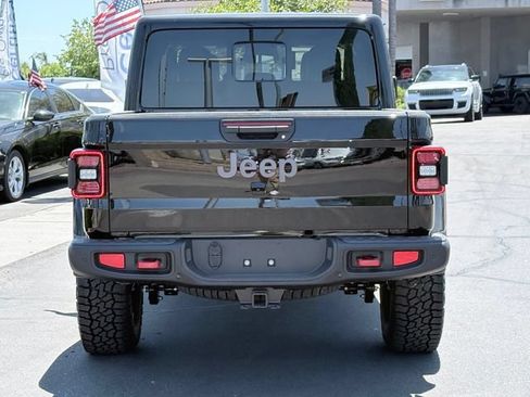 New 2026 Jeep Gladiator Rubicon w/ Safety Group AWD/4WD image 5
