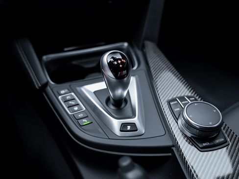 Used 2018 BMW M4 Coupe image 53