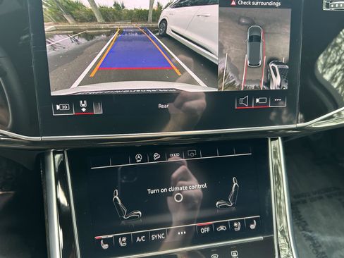 Certified 2025 Audi Q7 3.0T Premium Plus w/ Premium Plus Package image 29